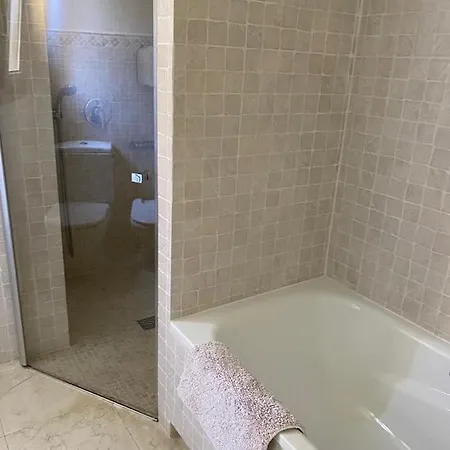 Hotel La Casa Con Vistas Al Mar 4*